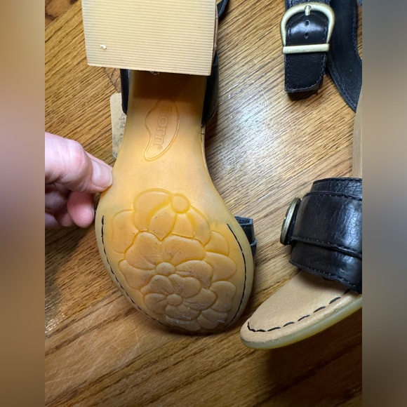 Brand New Born Tahlia Ankle Strapped Stacked Heel‎ Sandals in Black Size 9 - Picture 5 of 10